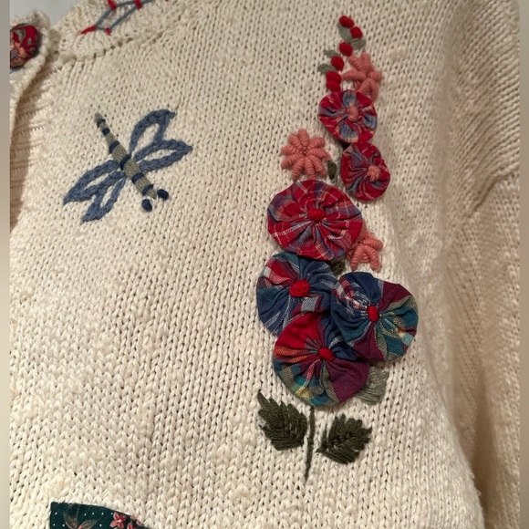 Vintage Susan Bristol Cream Teacher Cardigan Sweater Size M  Hand Embroidered - Picture 10 of 14